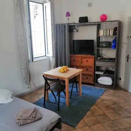 Ideal A 50 M Des Plages Du Mourillon 아파트 툴롱