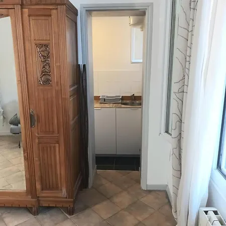 Ideal A 50 M Des Plages Du Mourillon 아파트